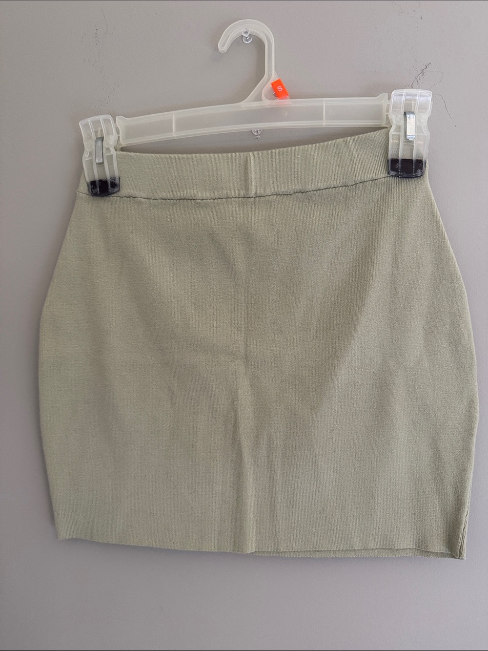 PASTEL GREEN SKIRT